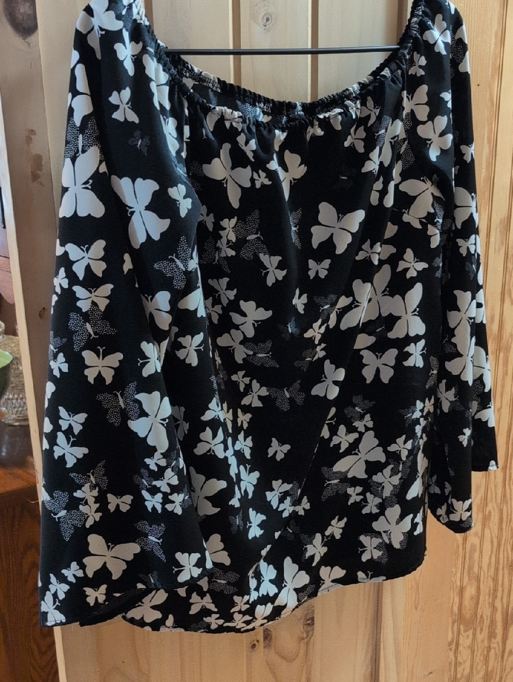 Show Off Shoulders - Bardot Black/White Butterfly Bell Sleeves